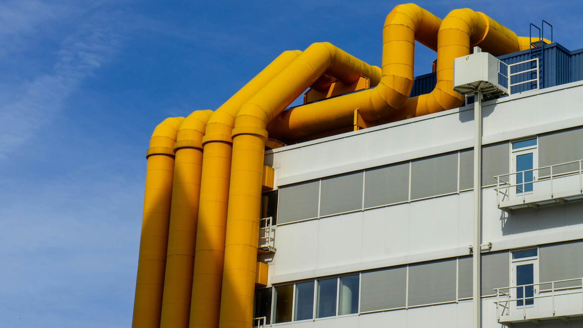 Aik Wirsbinna über Strom- und Gasnetze