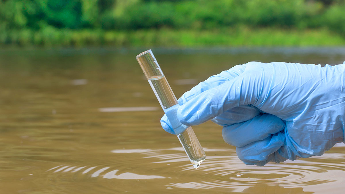 Wasserentnahme aus See